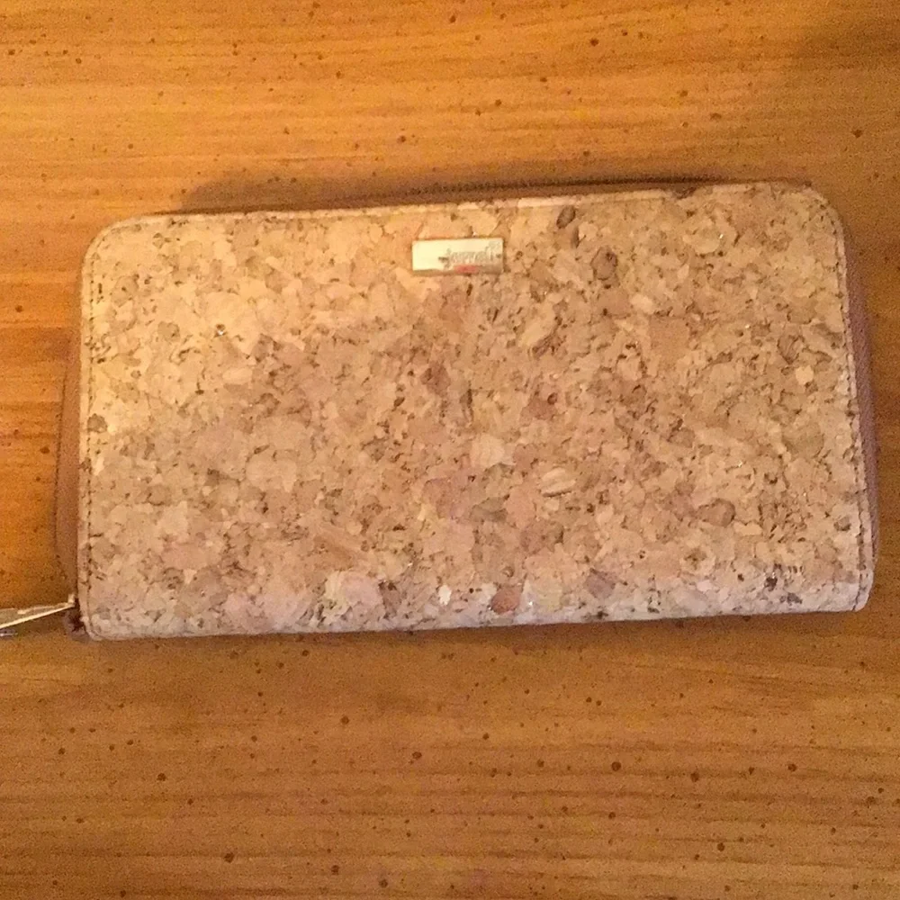 Thirty-One Cork Effect All About The Benjamins Wallet